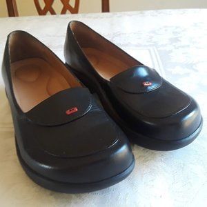 Dansko Professional Nursing Women's Shoe